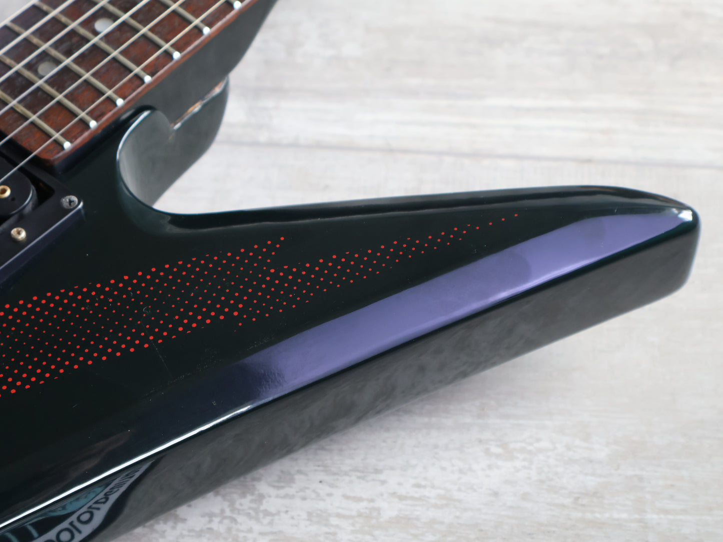 1983 Aria Pro II Japan ZZ Deluxe Explorer (Black/Red)