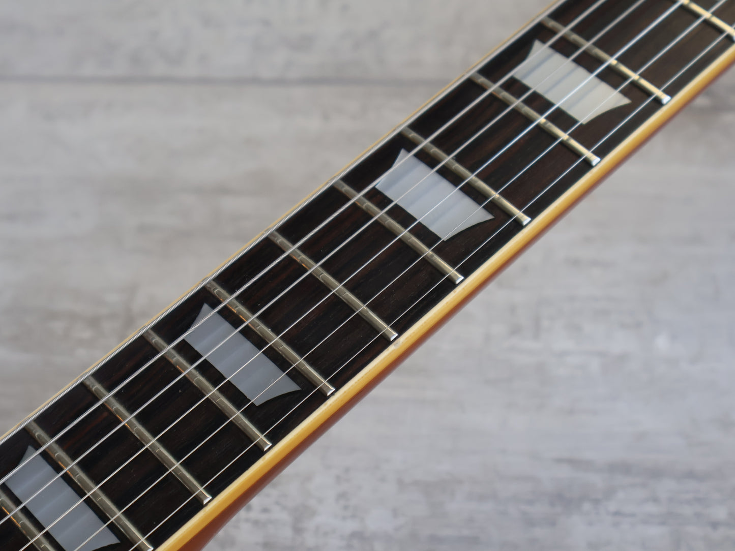 1976 Greco Japan EG-550GS Les Paul Deluxe (Goldtop)