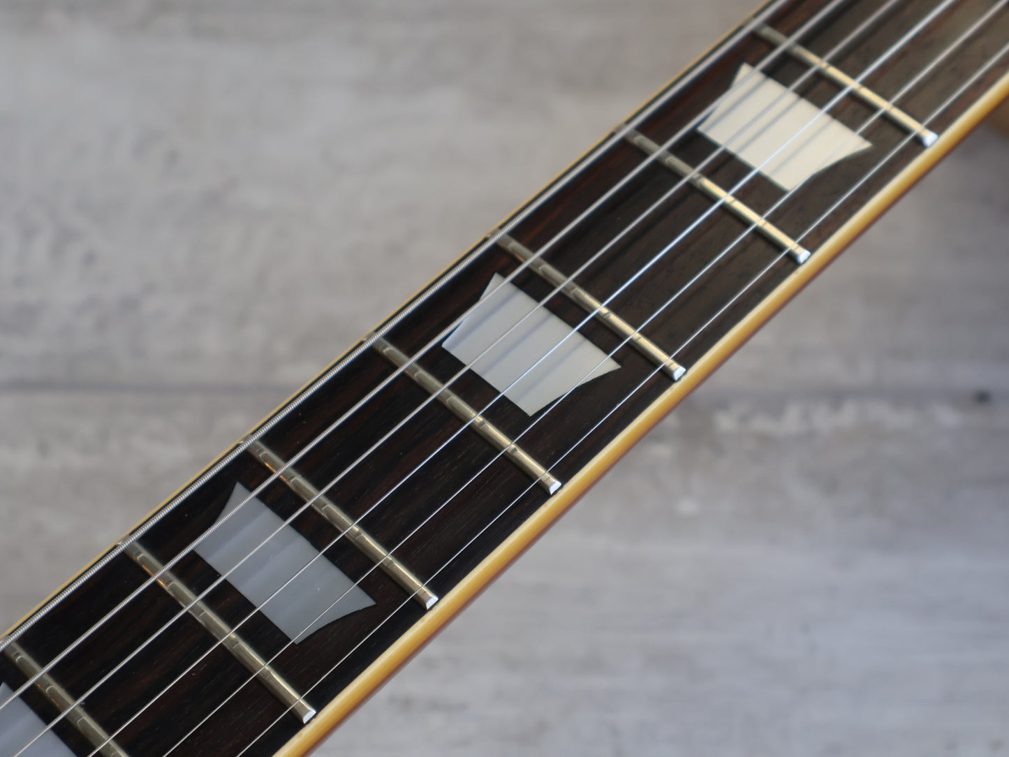 1976 Greco Japan EG-550GS Les Paul Deluxe (Goldtop)