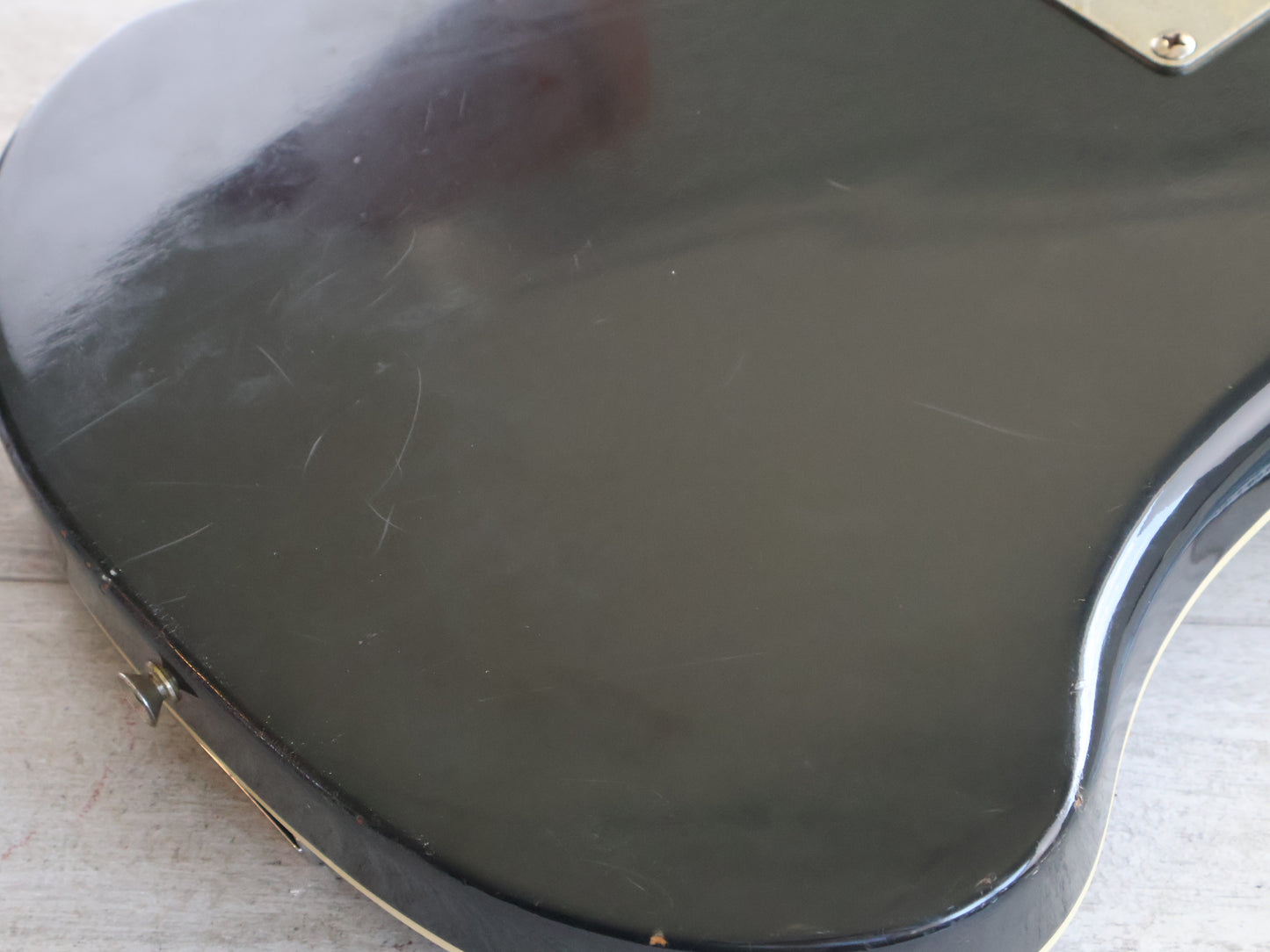 1975 Heerby Japan  EB-580 "4003" Bass (Black)