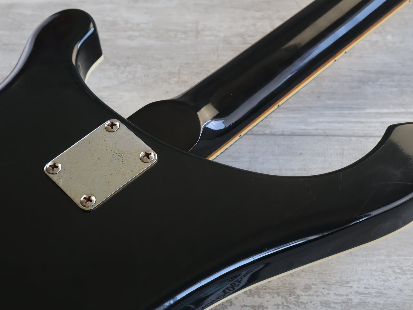 1975 Heerby Japan  EB-580 "4003" Bass (Black)