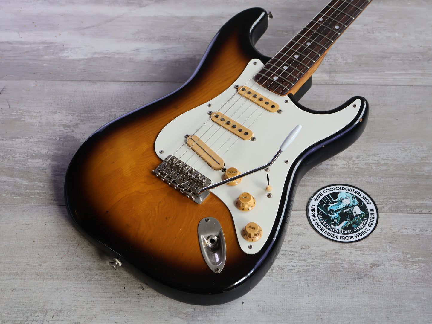 1980 Tokai ST-80 Springy Sound '54/63 Reissue S-Style (Brown Sunburst)