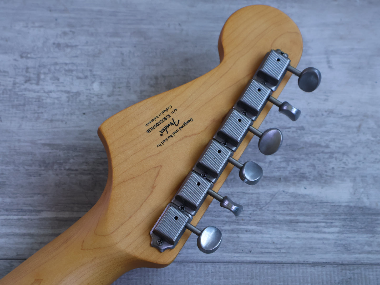 Squier 40th Anniversary Vintage Edition Jazzmaster (Satin Desert Sand)