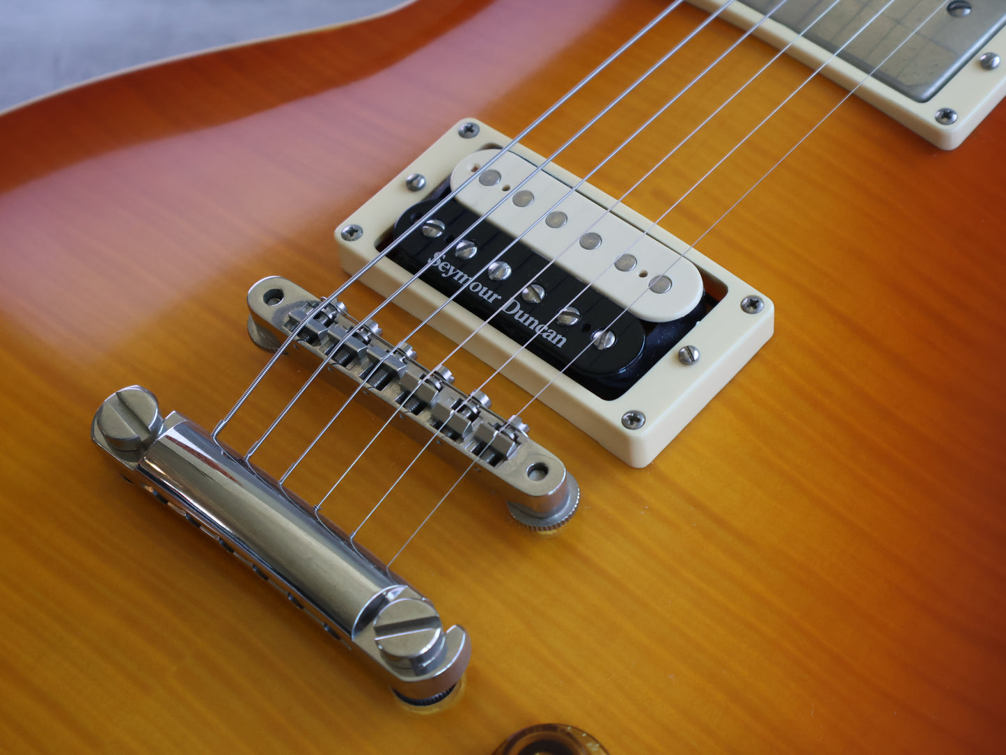 2005 Edwards Japan (by ESP) E-LP-108LTS Les Paul Standard (Sunburst)