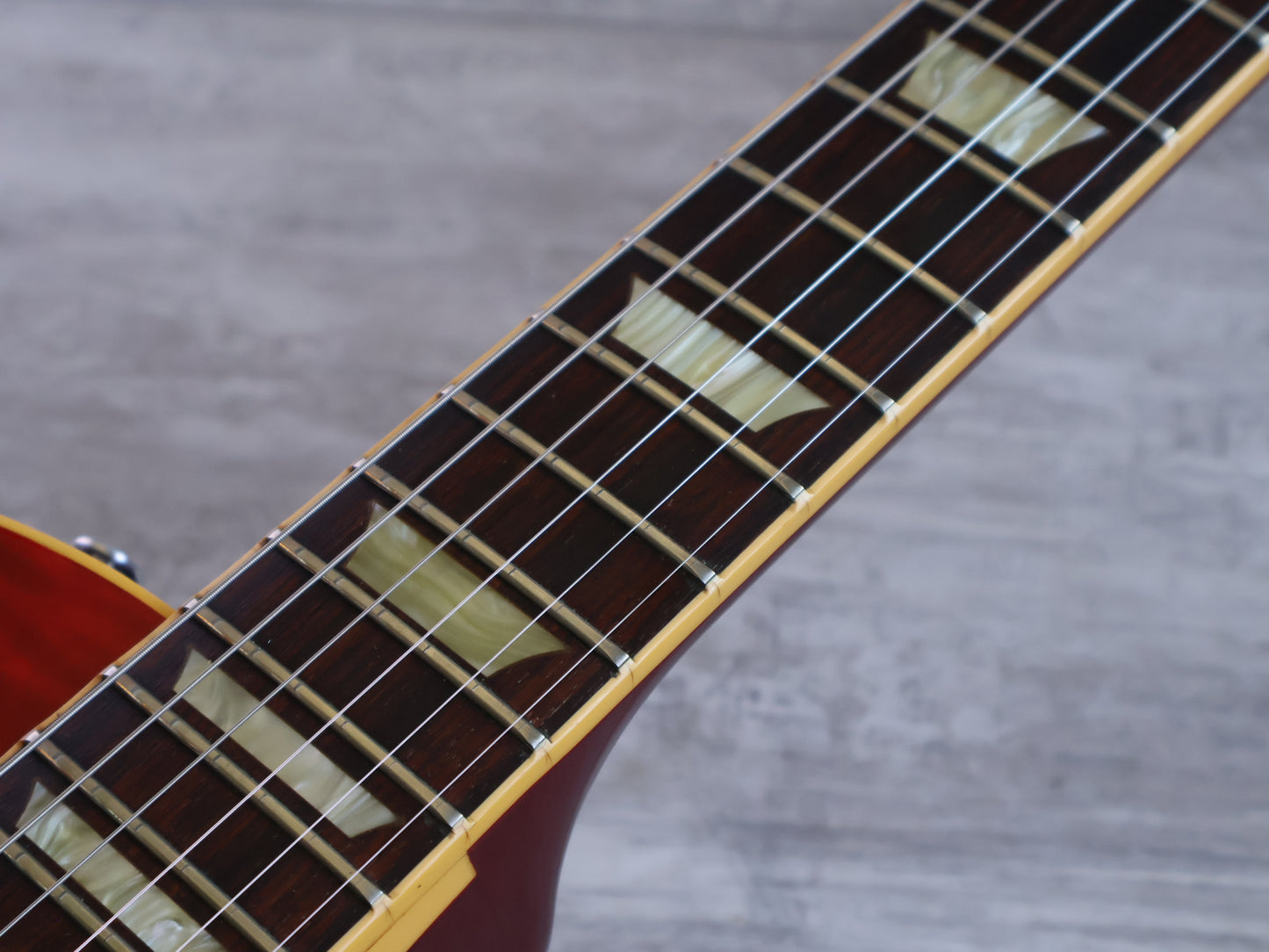 1996 Gibson USA Les Paul Classic Premium Plus (Heritage Cherry Sunburst)