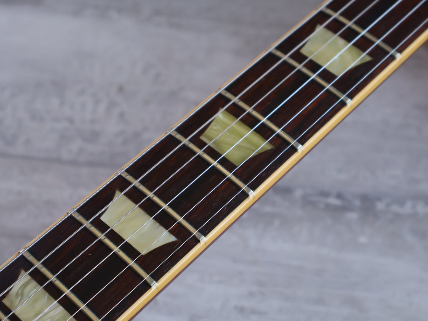 1996 Gibson USA Les Paul Classic Premium Plus (Heritage Cherry Sunburst)