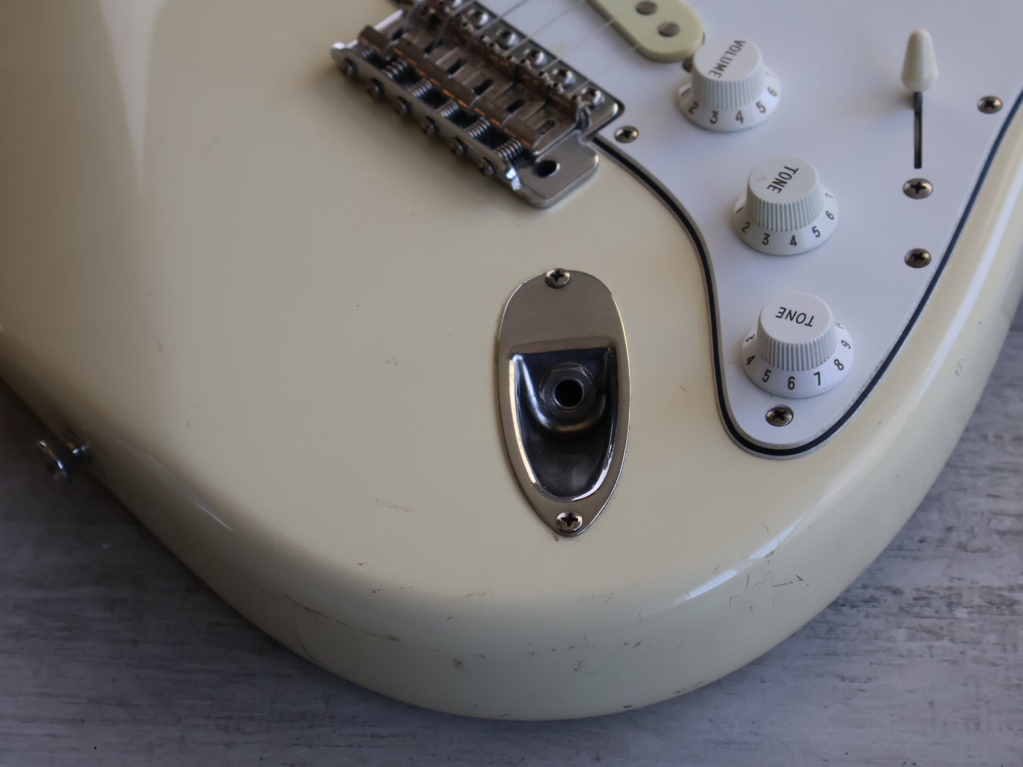1983 Squier (by Fender Japan) "JV Series" SST-30 Vintage Stratocaster (Vintage White)