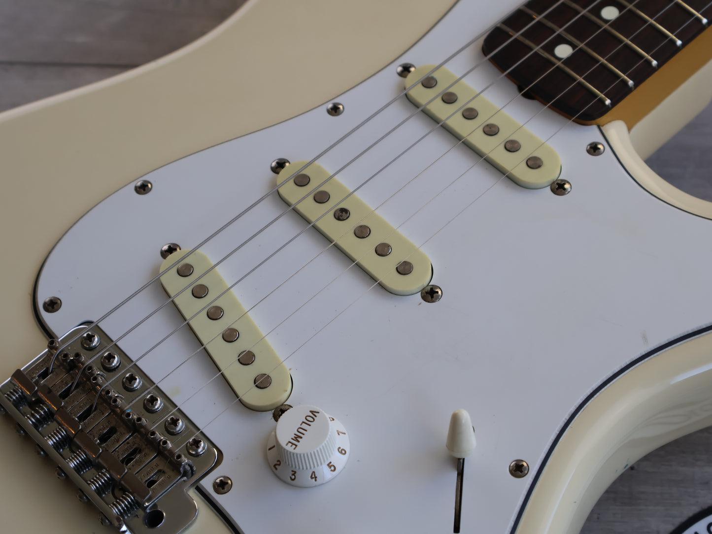1983 Squier (by Fender Japan) "JV Series" SST-30 Vintage Stratocaster (Vintage White)