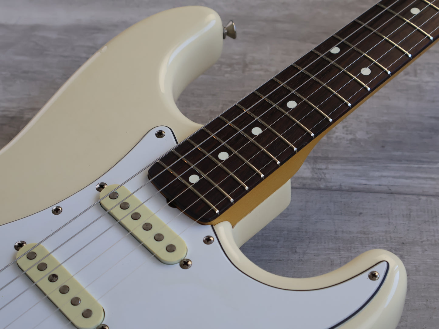 1983 Squier (by Fender Japan) "JV Series" SST-30 Vintage Stratocaster (Vintage White)
