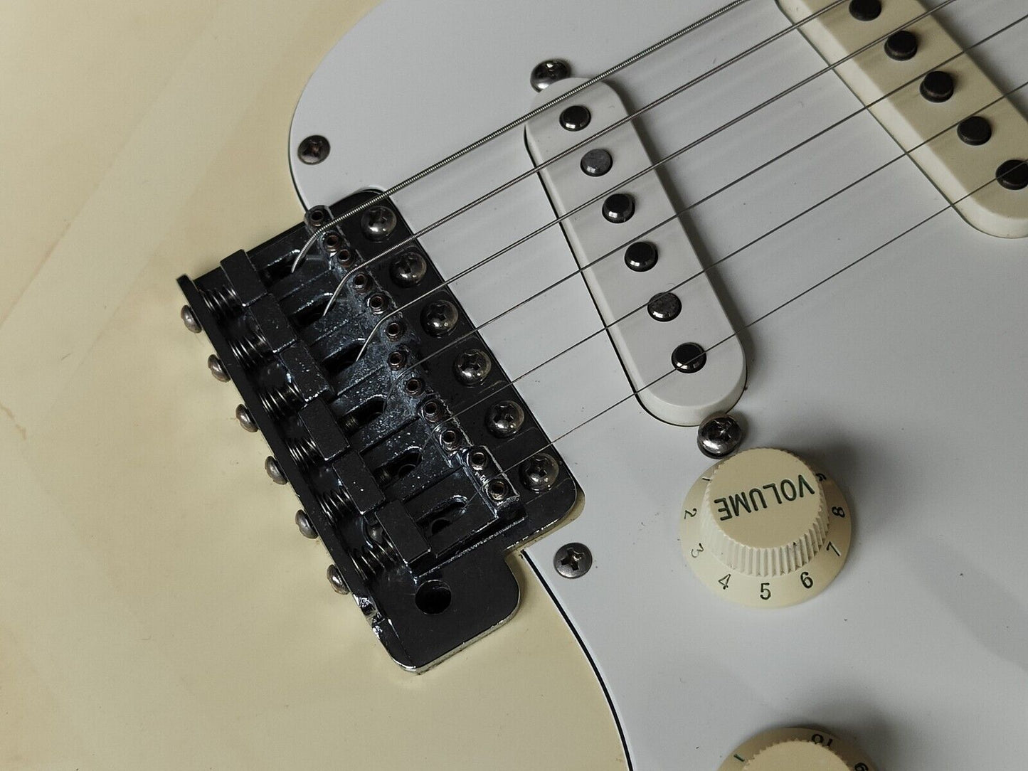 1987 Fender Japan ST72-65 Blackmore Scalloped Stratocaster (Aged Olympic White)