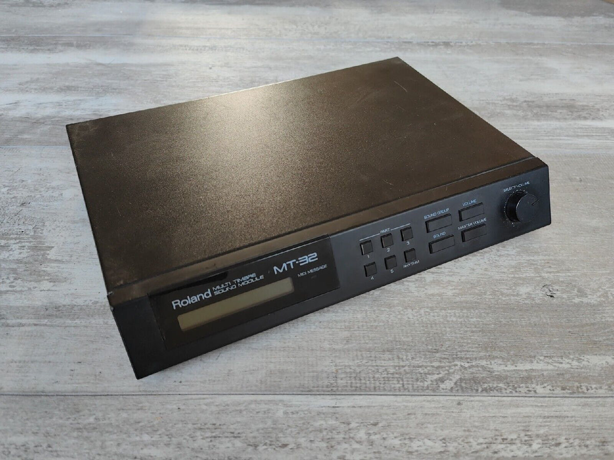 Guitar Machine Sound Module Roland MT-32 Multi-Timbre Synthesizer Sound Module – Cool Old Guitars