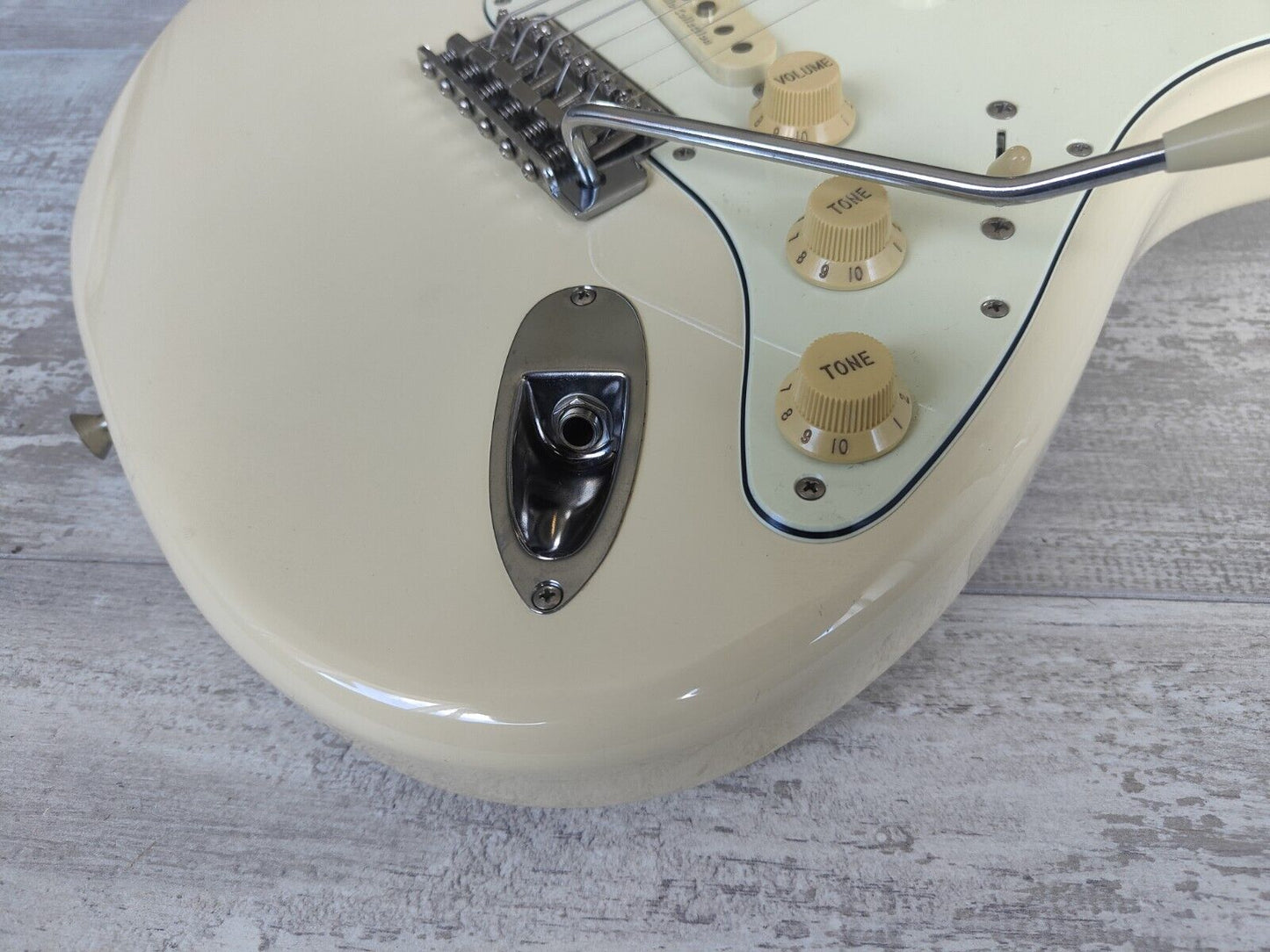 2006 Fender Japan "Dimarzio Collection" '62 Reissue Stratocaster (Vintage White)