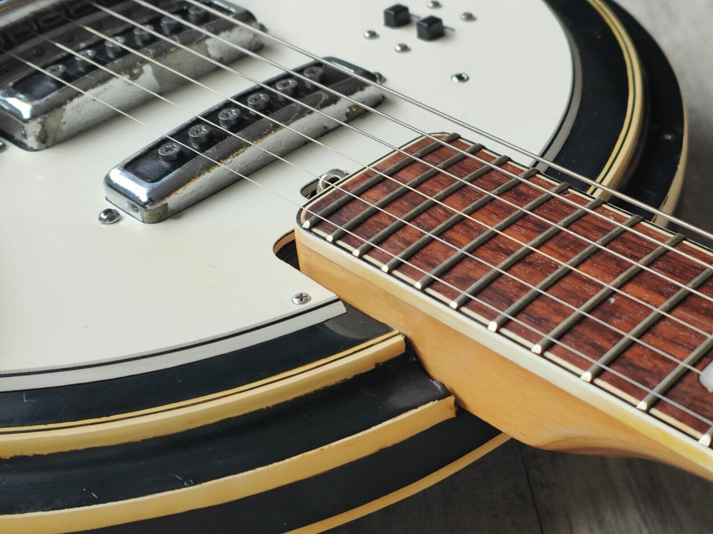 1968 Splendor Japan (by Kawai) CB-2V "Banjitar" Electric Guitar