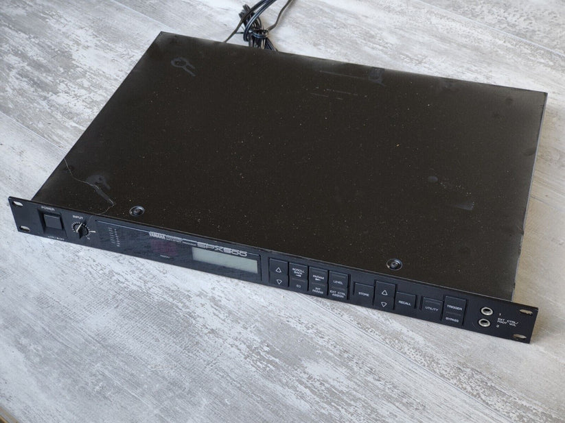 Yamaha SPX900 Multi Effects Rack Processor – Cool Old Guitars