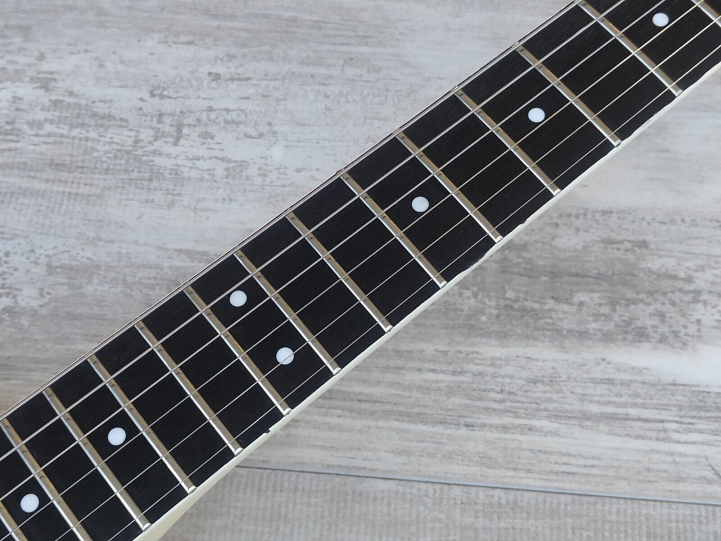 1987 Fernandes Japan BX-70 Short Scale Explorer (Vintage White)