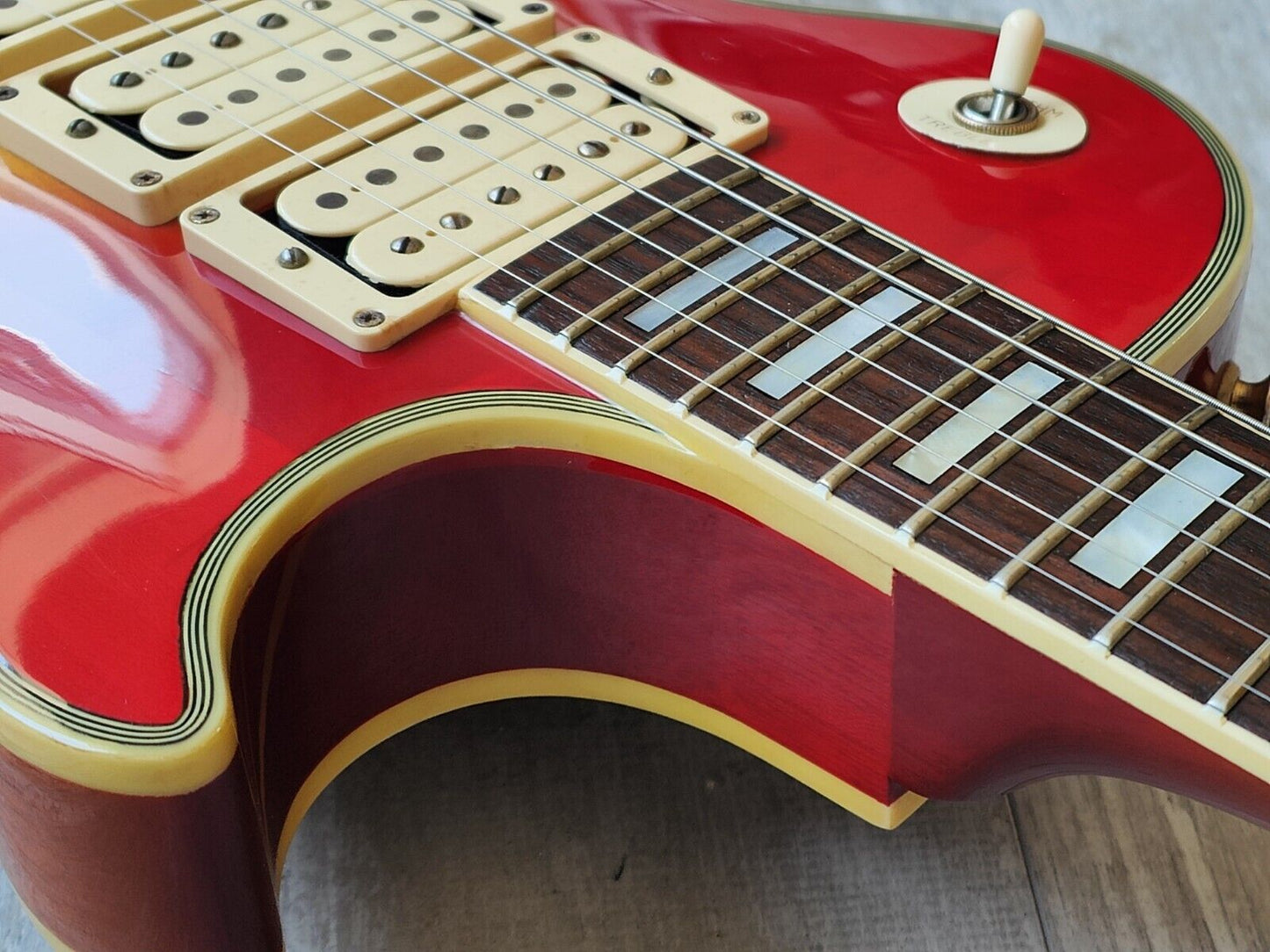 1982 Greco Japan EG-600P Super Power Les Paul Custom 3PU (Cherry Sunburst)