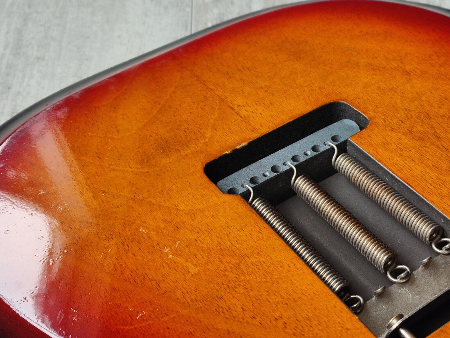 Tokai Japan Talbo w/Wood Body (Sunburst)