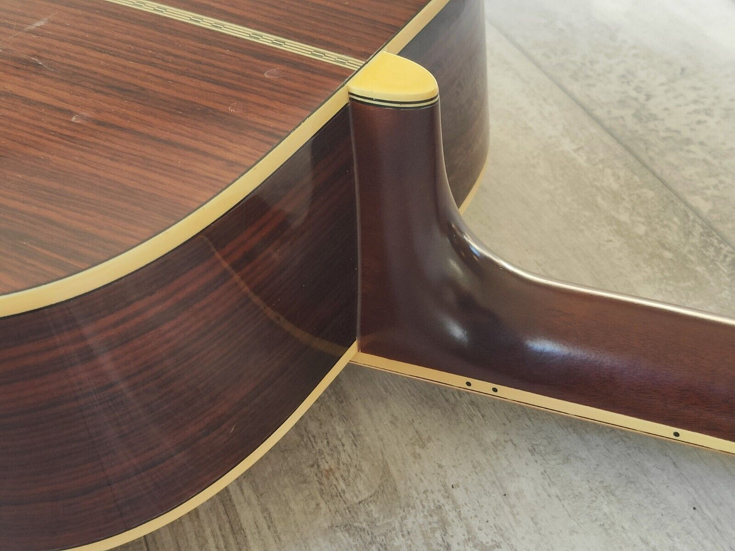 1977 Yamaha FG-401W Japanese Vintage Acoustic Dreadnought Guitar (Natural)