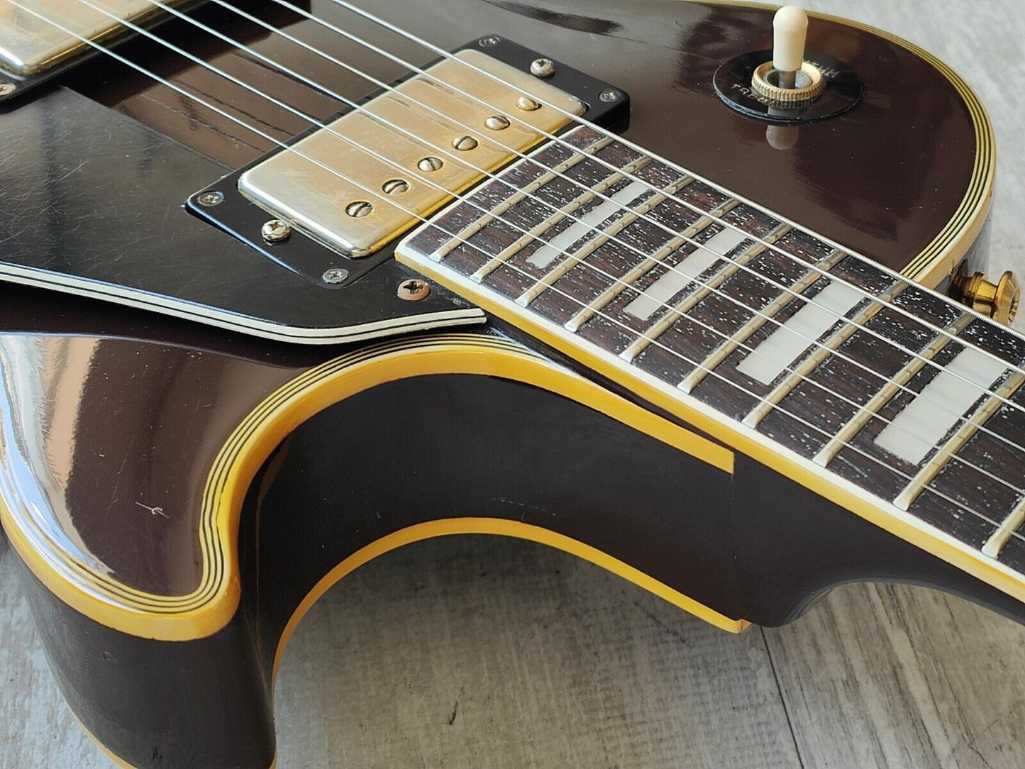 1970's Roje (Zen-On) Japan Les Paul Custom (Brown)