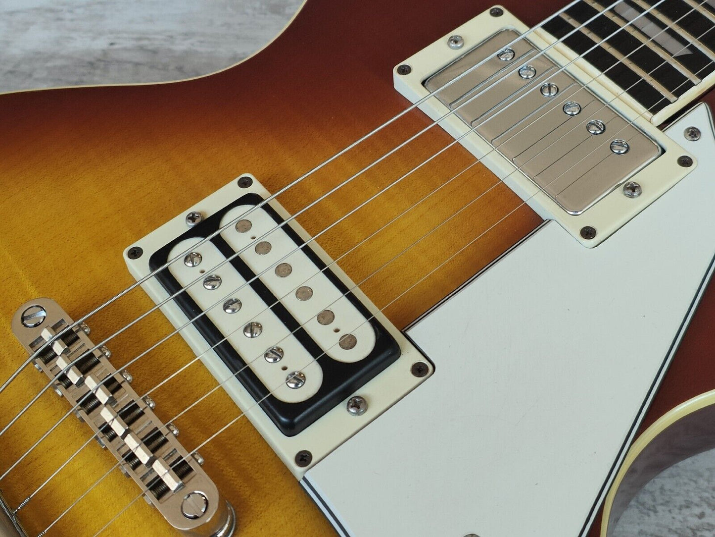 1975 Greco EG-480 Les Paul Standard (Brown Sunburst)