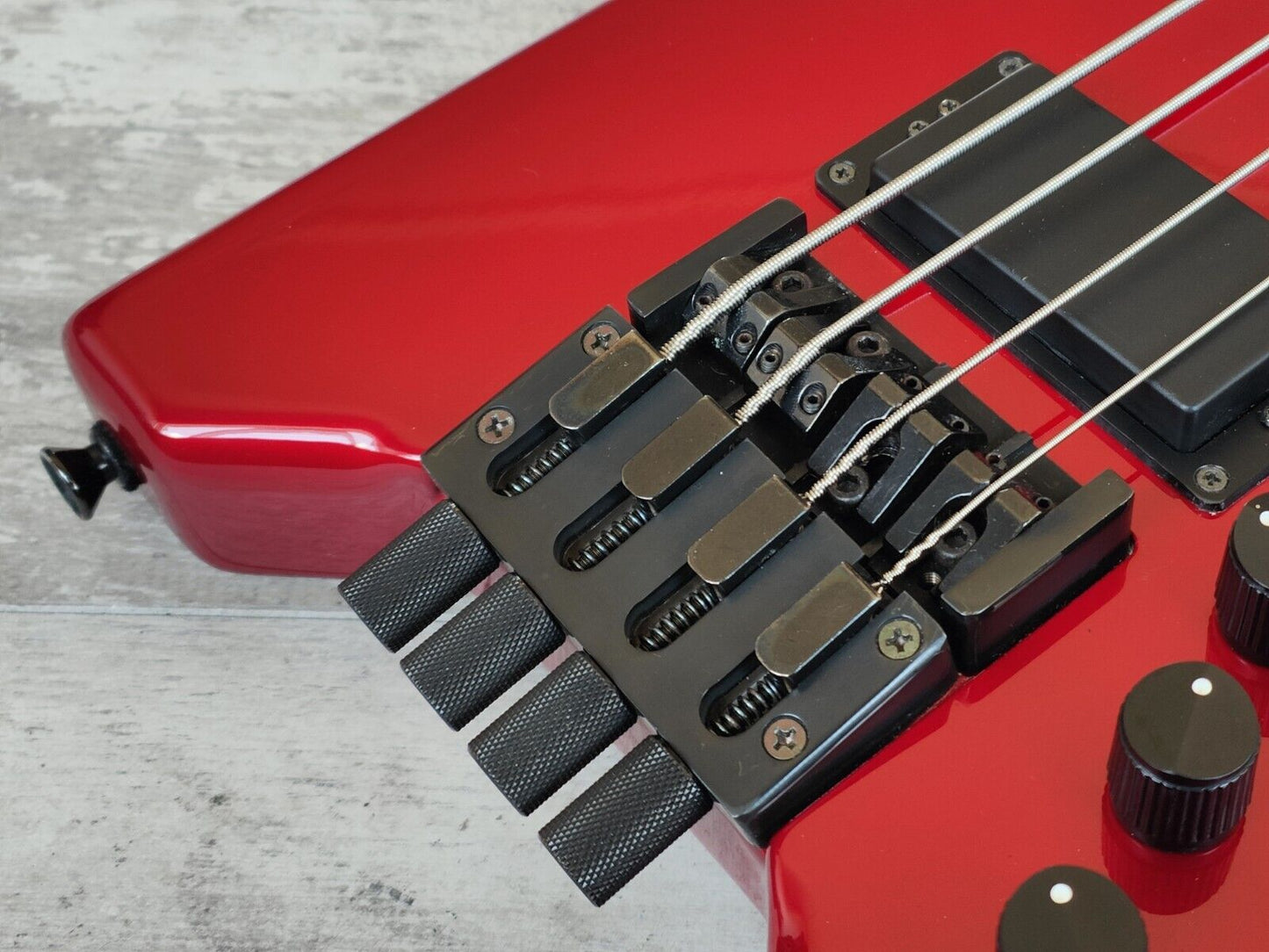 1986 Aria Pro II Japan Interceptor Headless Bass (Red)