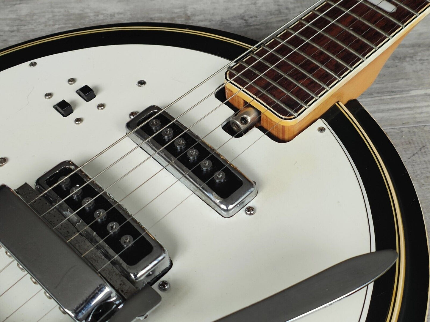 1968 Splendor Japan (by Kawai) CB-2V "Banjitar" Electric Guitar