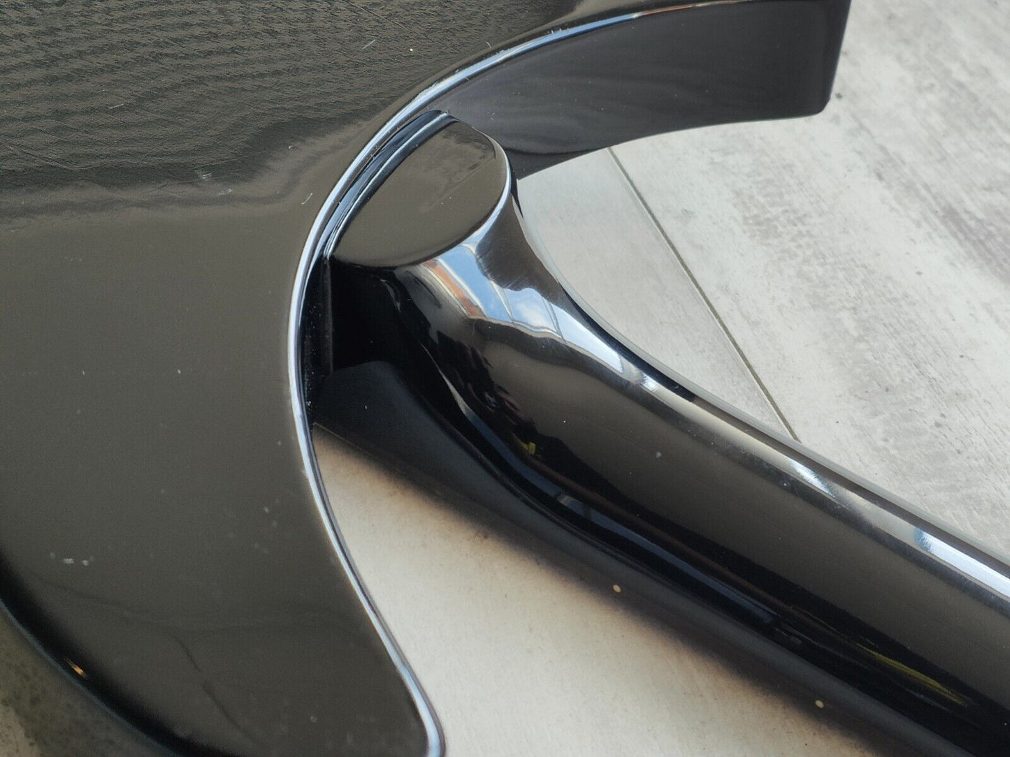 1992 Fernandes Japan RG-80 325 John Lennon Model (Black)