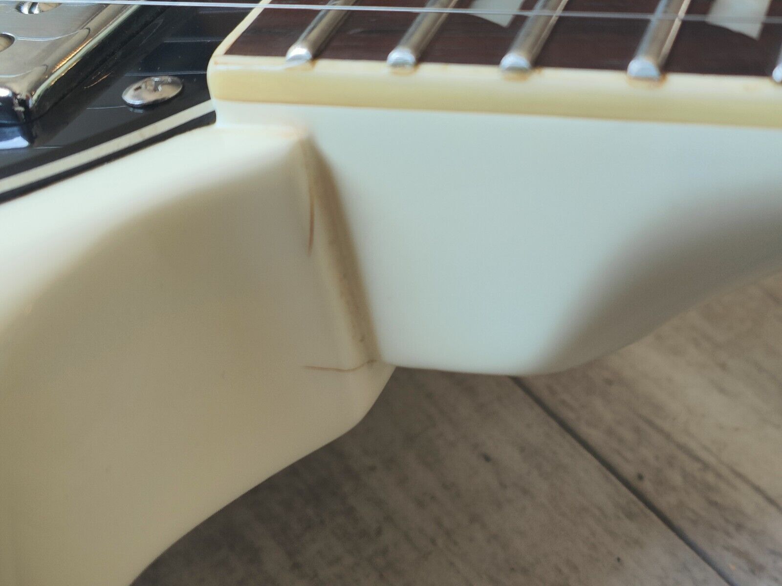 Blitz by Aria ProⅡ SG アイボリー Blitz by Aria Pro II SG Double Cutaway (White) – Cool Old Guitars