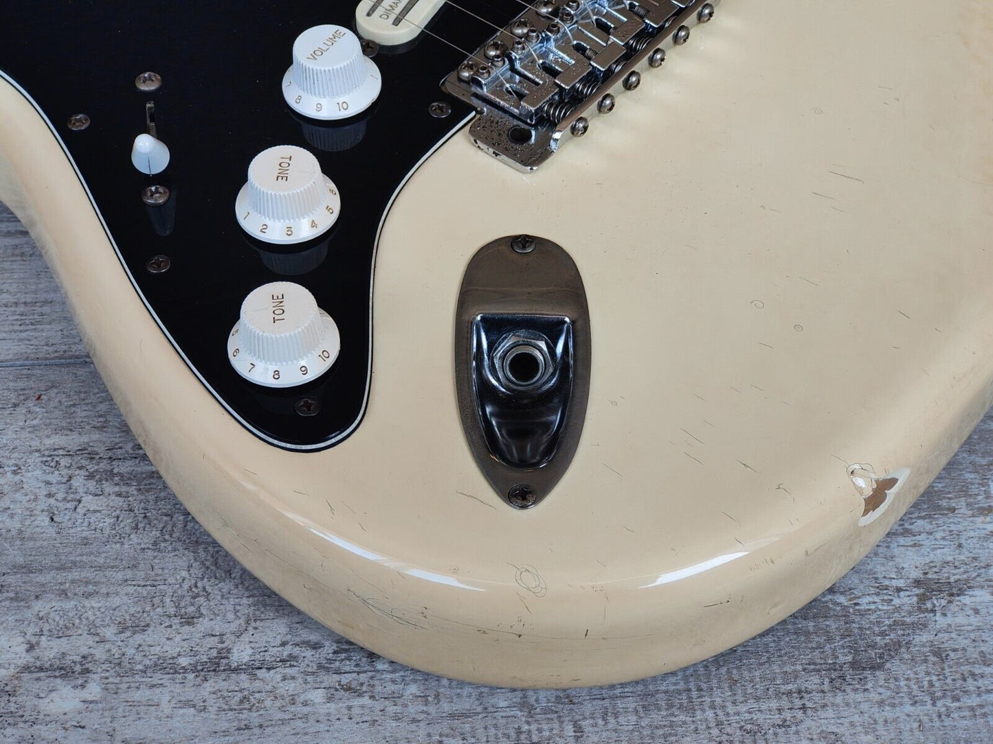1986 Fender Japan ST72-55 LH Left Handed '72 Reissue Stratocaster (White)