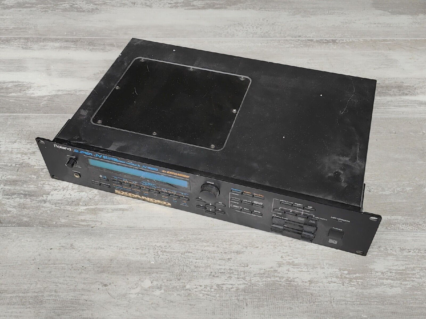 Roland JV-1080 64-Voice Synthesizer Module