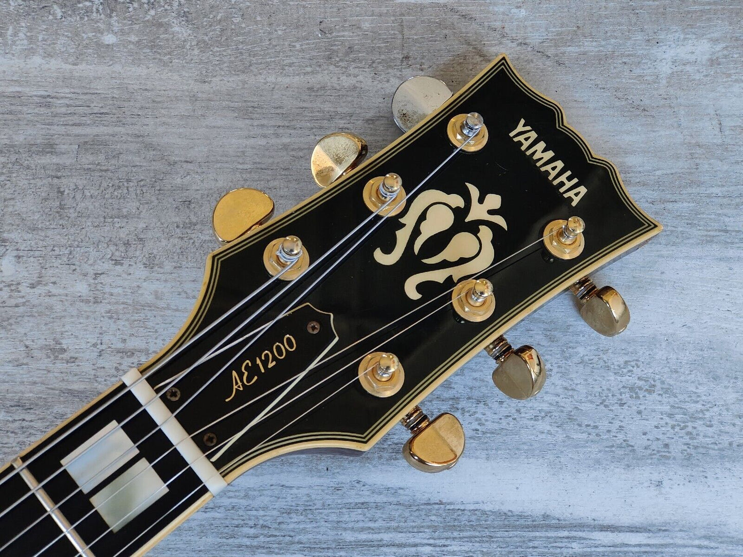 1980 Yamaha Japan AE-1200 Hollowbody Jazz Electric Guitar (Antique Stain)