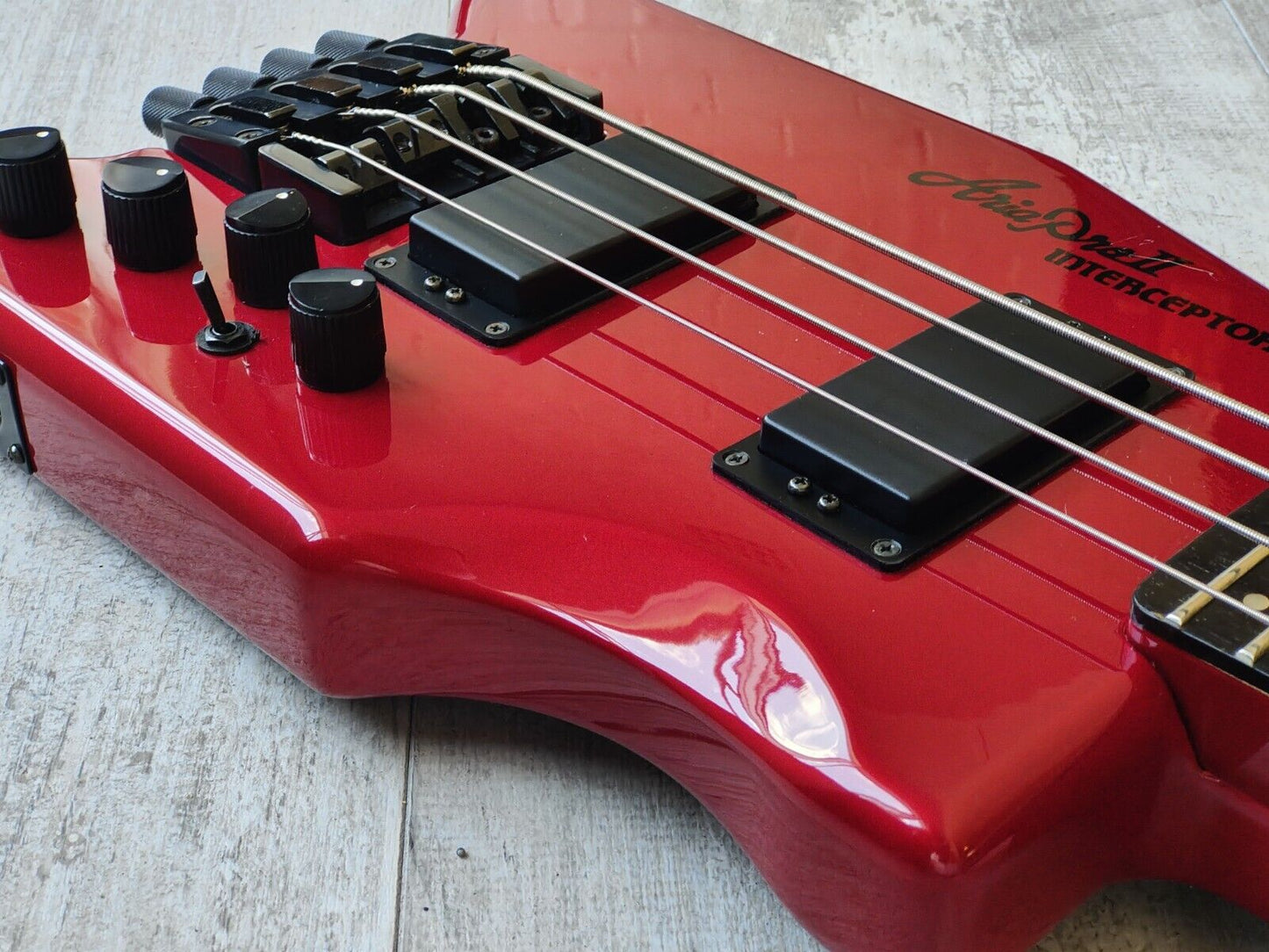 1986 Aria Pro II Japan Interceptor Headless Bass (Red)