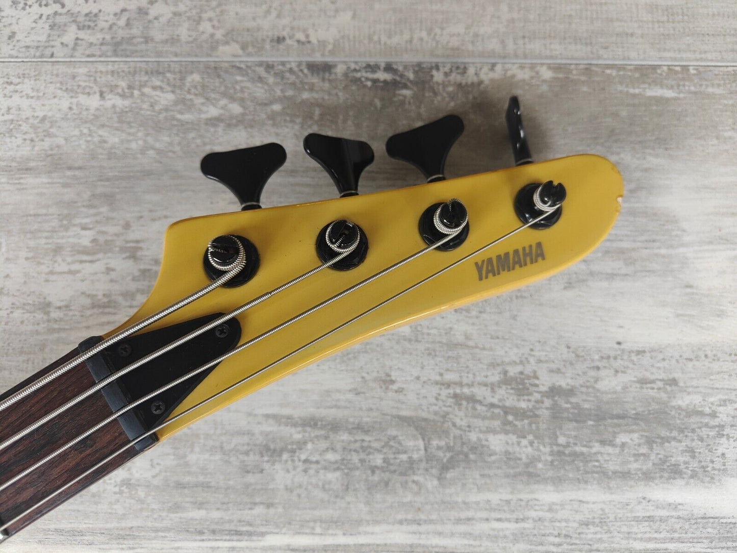 1990's Yamaha Japan Motion B Series Bass (Aged White)