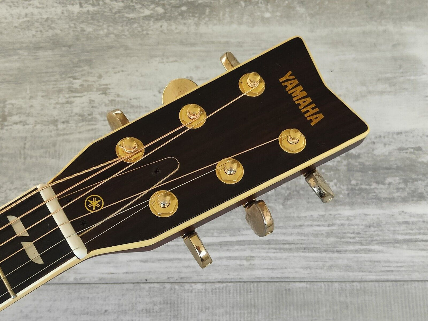 1977 Yamaha FG-401W Japanese Vintage Acoustic Dreadnought Guitar (Natural)