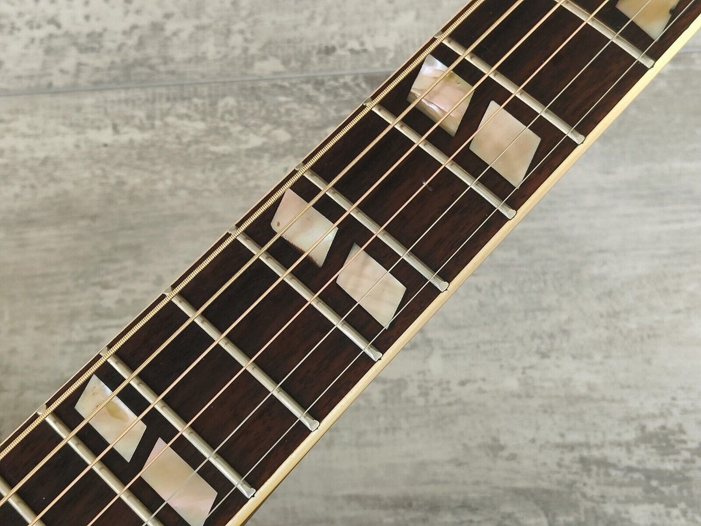 1980 Morris WD-35 Dove Japanese Vintage Acoustic Guitar (Natural)