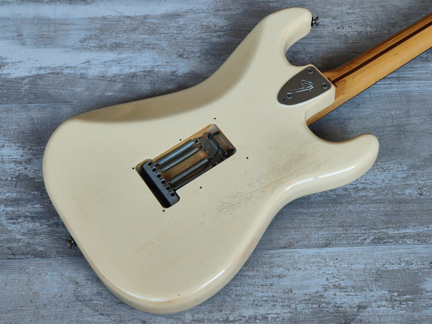 1986 Fender Japan ST72-55 LH Left Handed '72 Reissue Stratocaster (White)