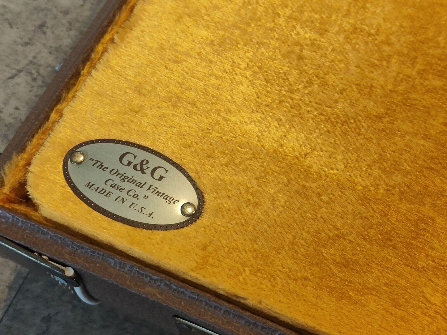 2000 Fender USA American Vintage '57 Reissue Stratocaster (Nitro CAR Relic)