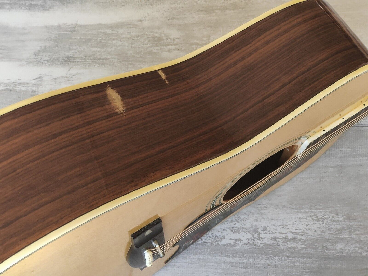 1977 Yamaha FG-401W Japanese Vintage Acoustic Dreadnought Guitar (Natural)