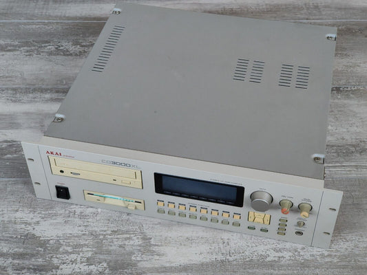 Akai CD3000XL Sampler